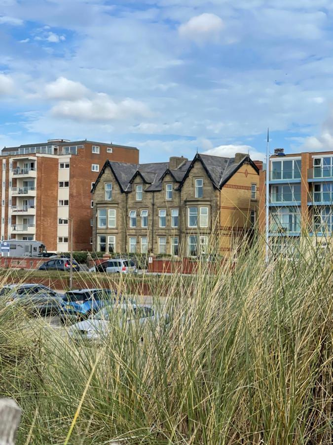 Seagull'S View Apartment Lytham St Annes Ngoại thất bức ảnh